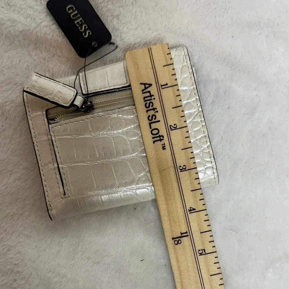Guess Ivory Croc-Embossed Wallet - Picture 9 of 10